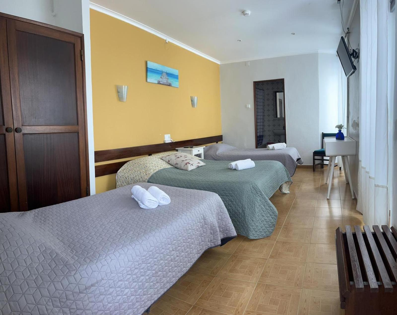 Отель Residencia Aviz Пениши Номер фото