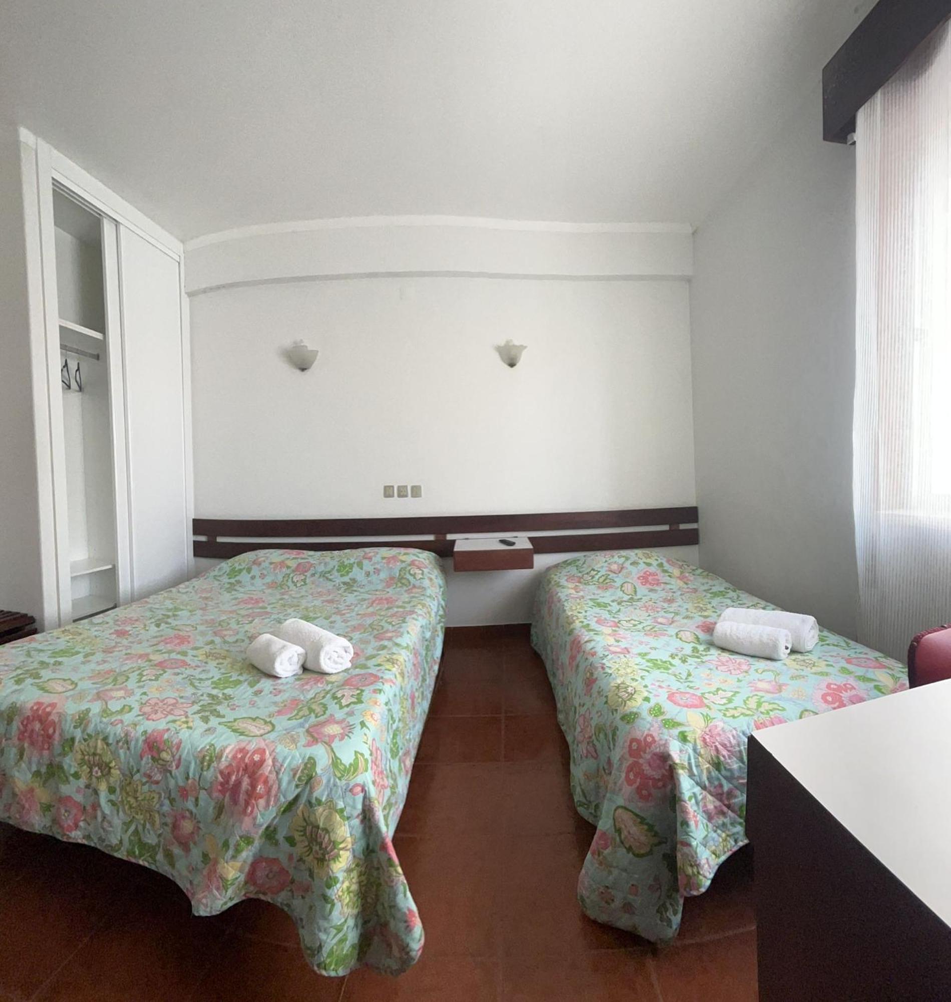 Отель Residencia Aviz Пениши Номер фото
