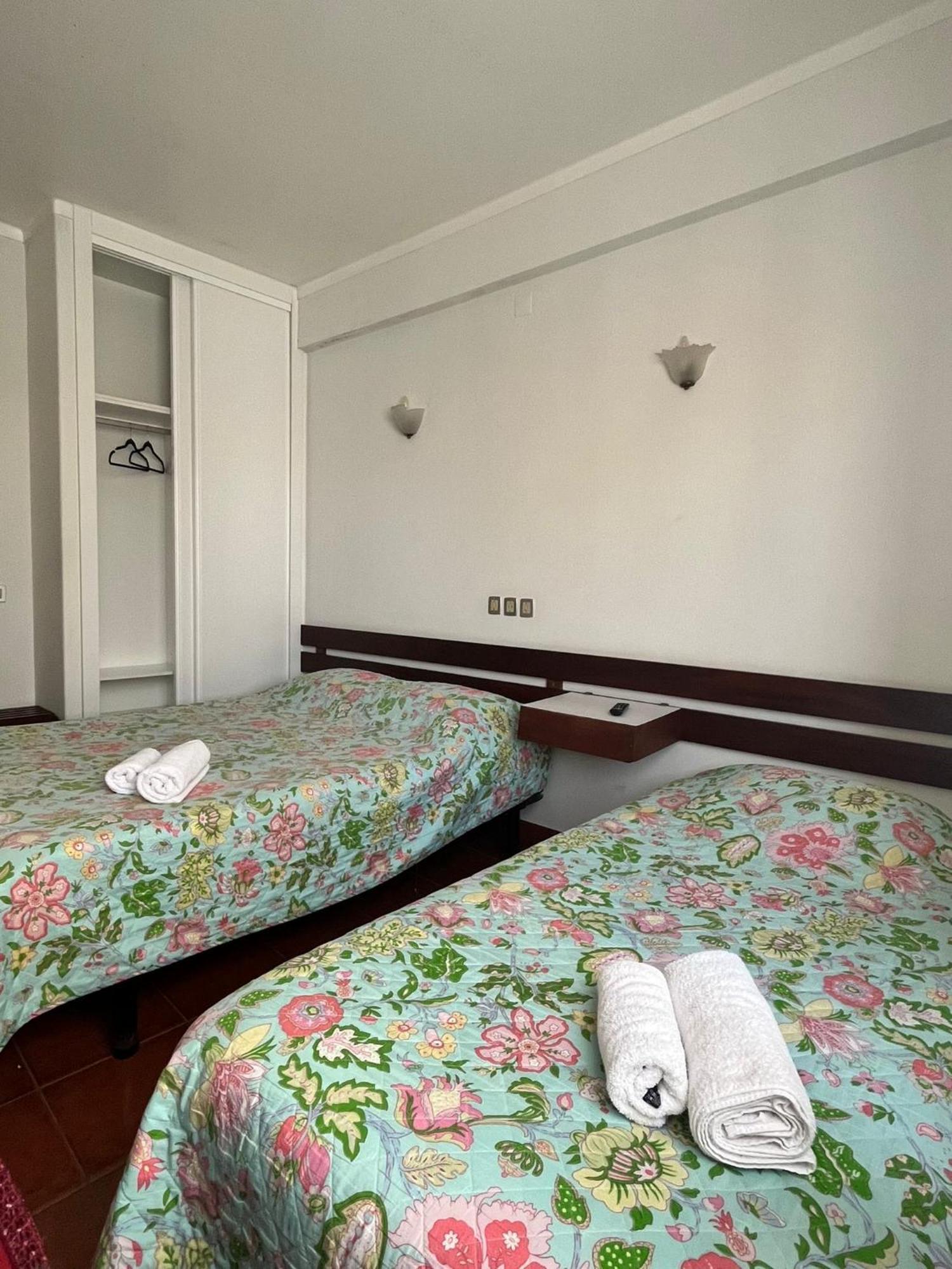 Отель Residencia Aviz Пениши Номер фото